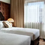Beverly Hills 4*