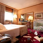 Beverly Hills ホテル 4*