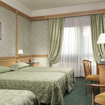 Beverly Hills Hotel Řím