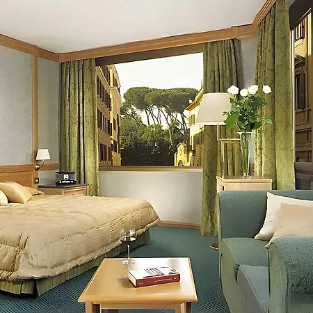 Hotel Beverly Hills 4*