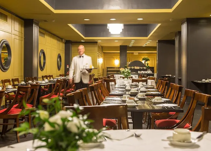 Hotel Beverly Hills 4*